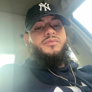 Meet your Posher, Jonathan